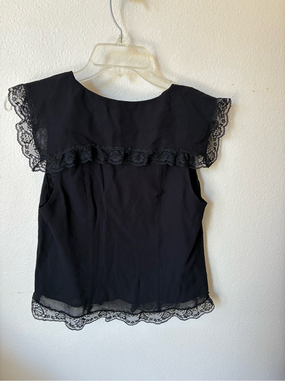 Reformation Women’s Clarisse Top In Black Sz 8 Georgette Sleeveless Lace Detail - Picture 5 of 7